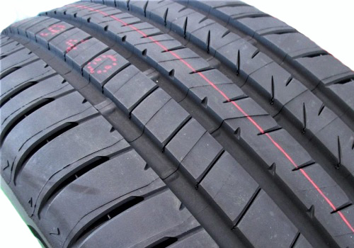 Bridgestone Alenza 001 265/60R18 110V