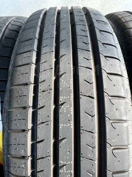 Firemax FM601 245/40R17 95W
