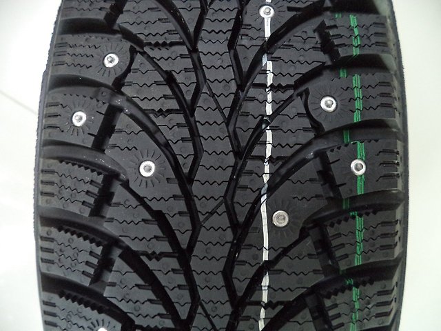 Formula Ice 225/60R17 99T