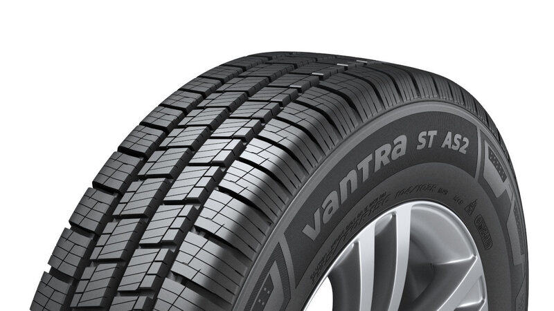 Hankook Vantra ST AS2 RA30 235/65R16C 115/113R