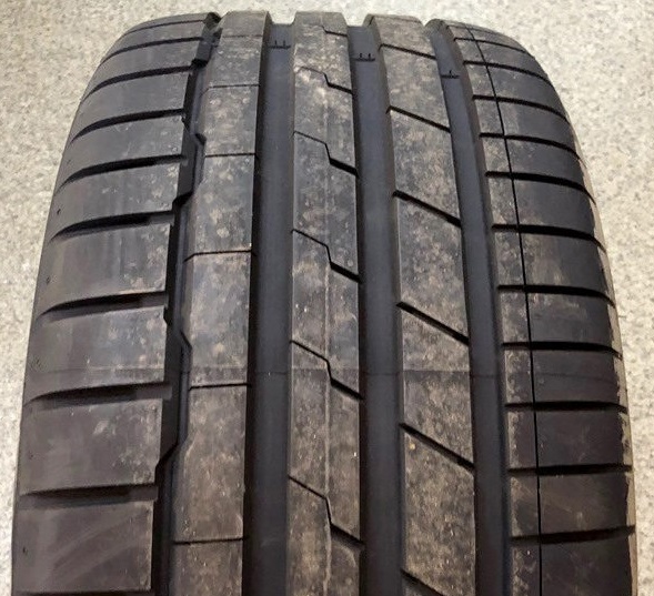 Hankook Ventus S1 evo3 SUV K127A 255/55R20 110W