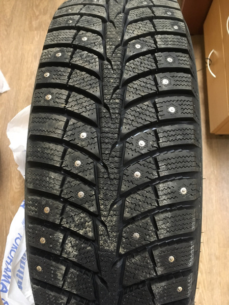 Laufenn I Fit Ice LW71 255/55R18 109T шип.
