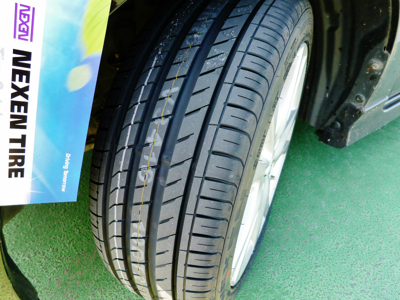 Nexen N'Fera SU1 205/60R16 92H