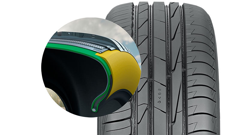 Ikon Tyres Autograph Aqua 3 SUV 215/65R16 102V