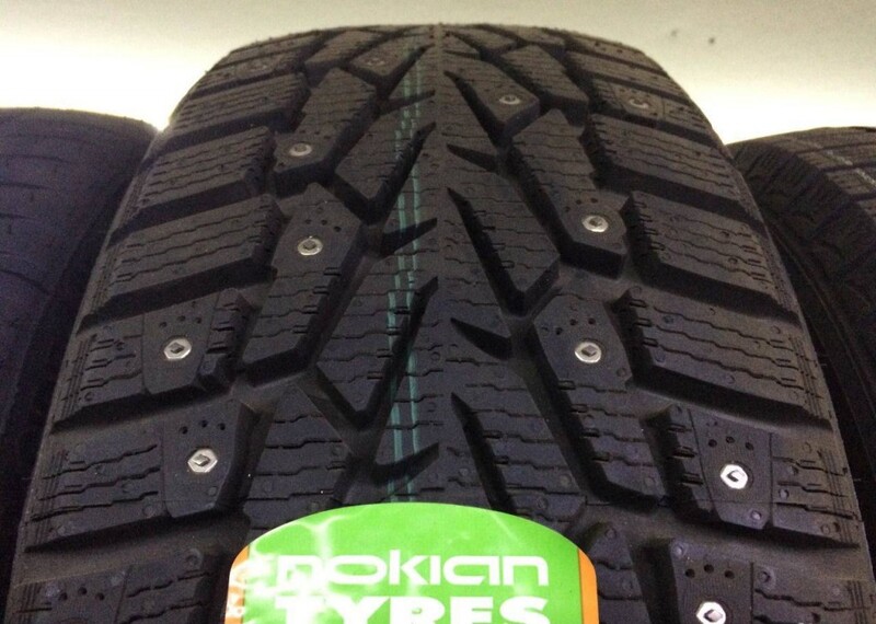 Ikon Character Ice 7 205/55R16 94T