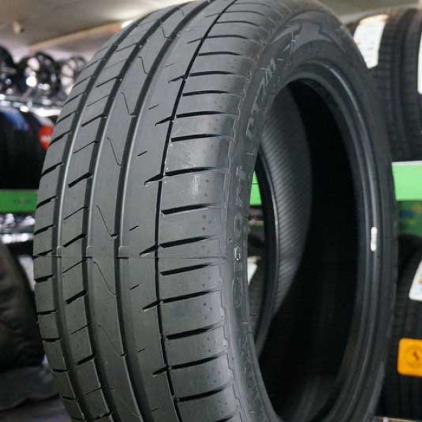 PETLAS VELOXSPORT PT741 255/40R19 100W
