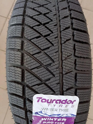 TOURADOR WINTER PRO TSS2 225/60R18 104T