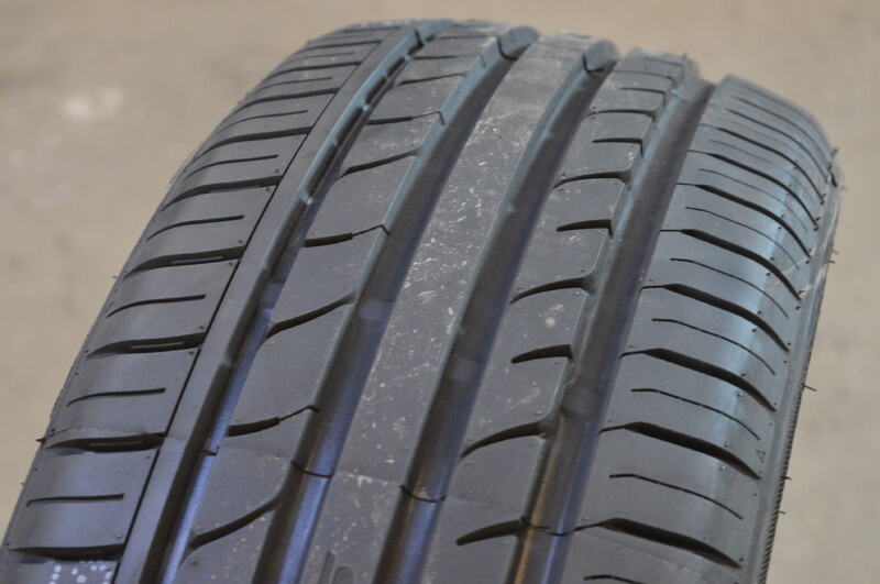 Goodride SA37 245/40R20 99W